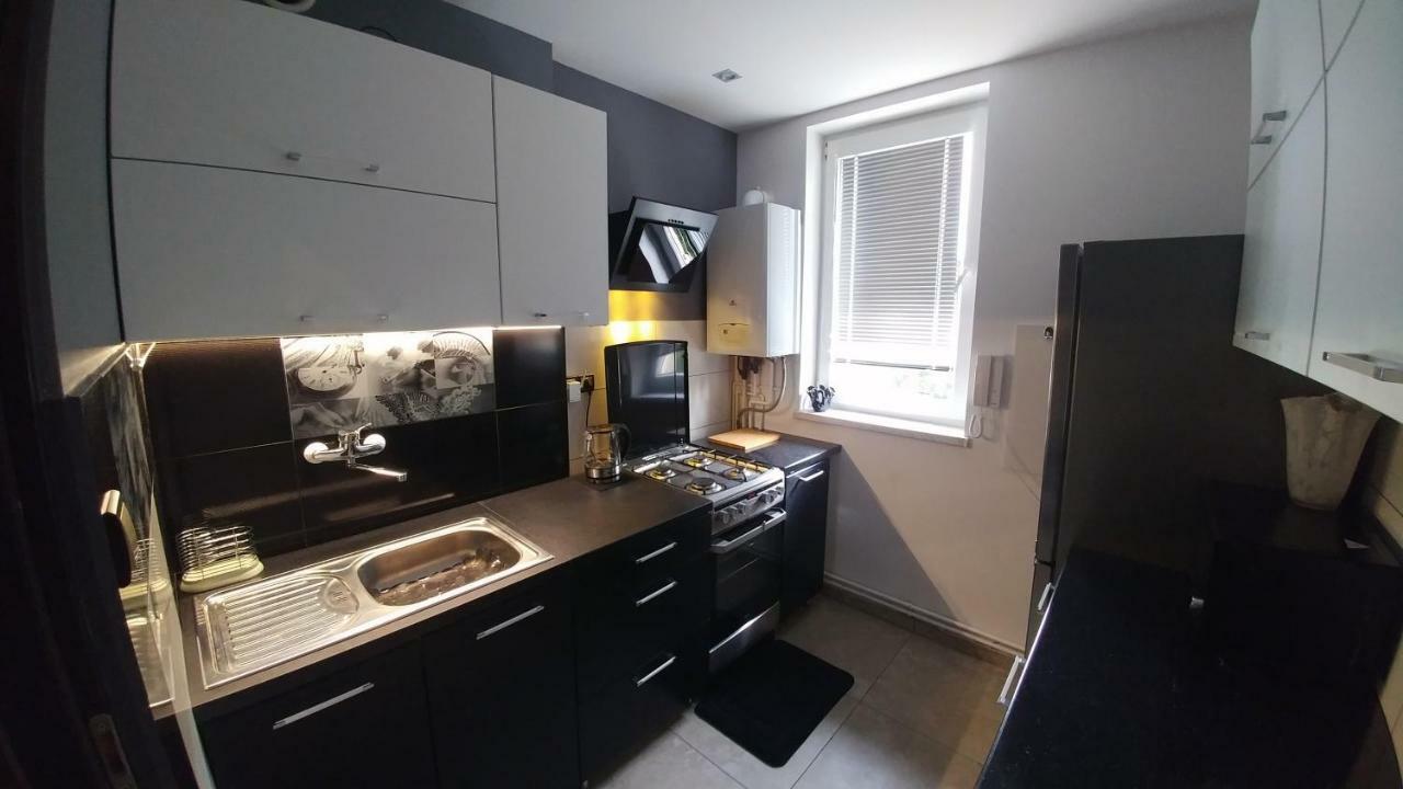 Apartamenty Korona クロスノ エクステリア 写真